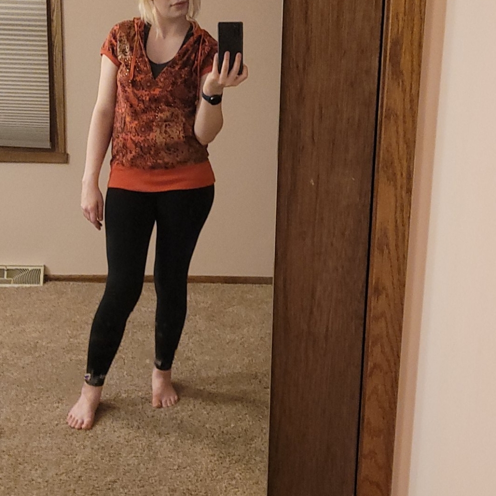 Pink silver black boho hooded maurices tee v neck - Picture 2 of 8